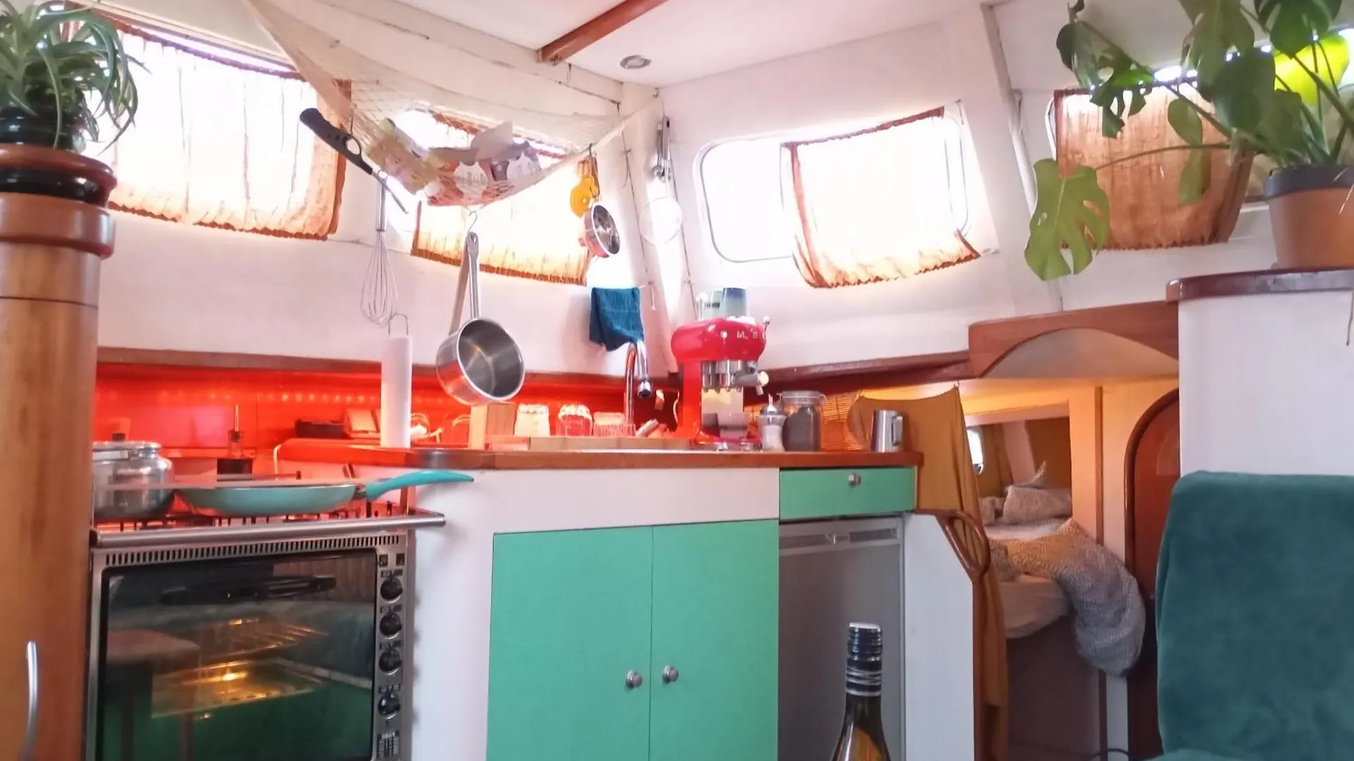 Amsterdam Sailboat Retreat Hotel 0*,  Netherlands